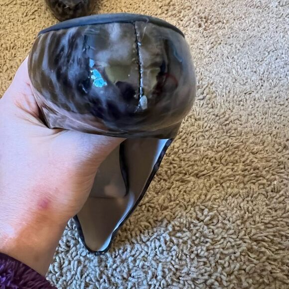 Animal Print (Snow Leopard) Franco Sarto Platform Heels - Picture 4 of 7